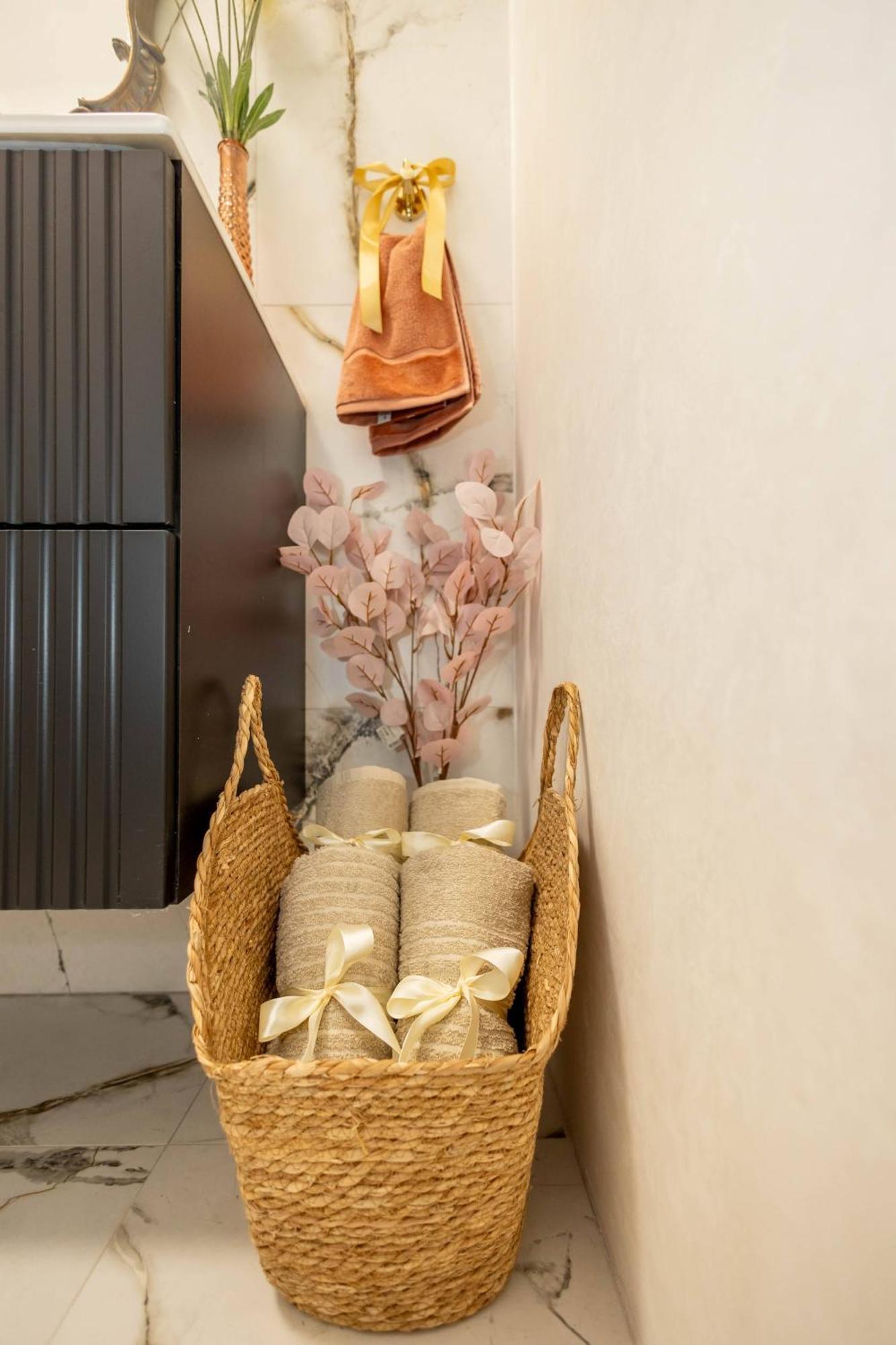 New, Stylish And Spacious Apartment 布拉迪斯拉发 外观 照片